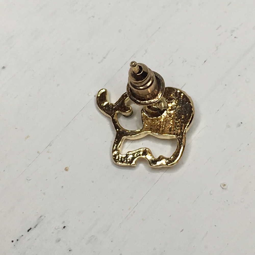 Lucky  Baby Elephant Earrings - Picture 9 of 9
